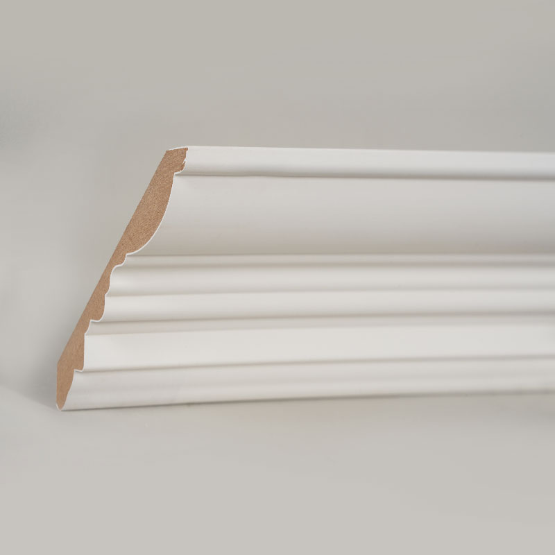 Modanatura a corona in MDF (primerizzata con riempitivo e bianco perla) 3/5' x 4 1/2'