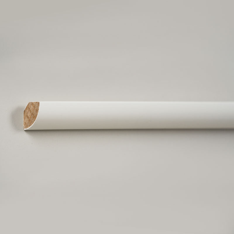 Modanatura a quarto di giro in legno massello (primerizzata con riempitivo) - Bianca 3/5' × 3/5'