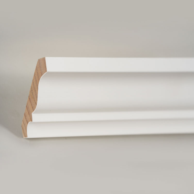 Modanatura a corona in legno di pino (primerizzata con stucco e bianco perla) 3/5' x 3 1/4'