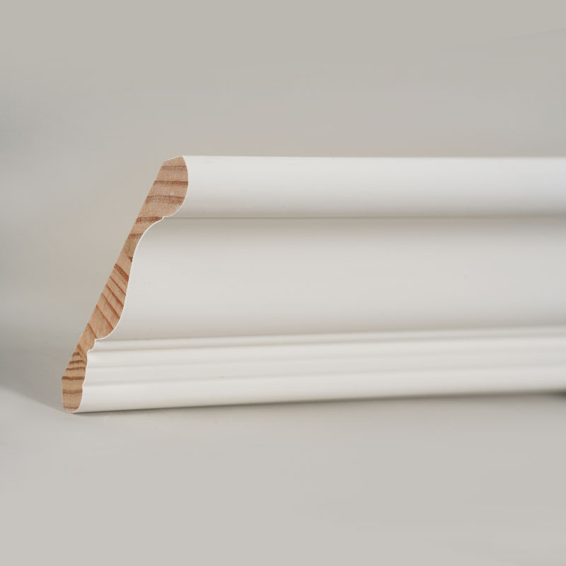 Modanatura a corona in legno di pino (primerizzata con stucco e bianco perla) 3/5' x 4 1/4'