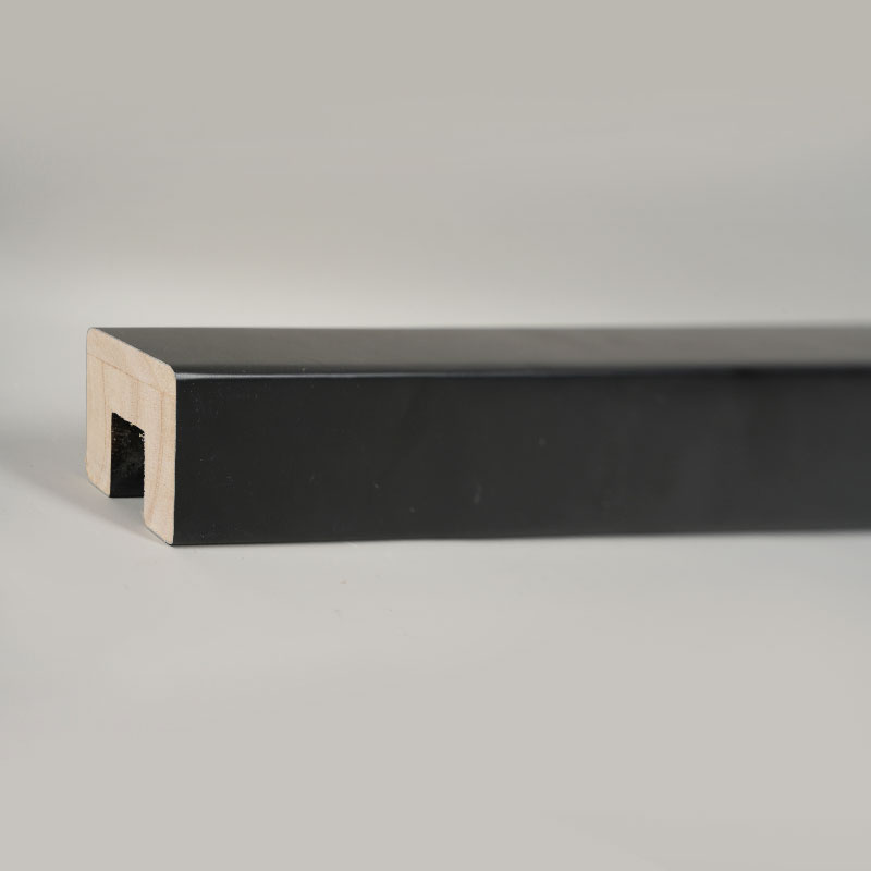 Corrimano per scale in legno massello (primerizzato e verniciato) - Monaco di Baviera 1 1/6' x 1 1/6'