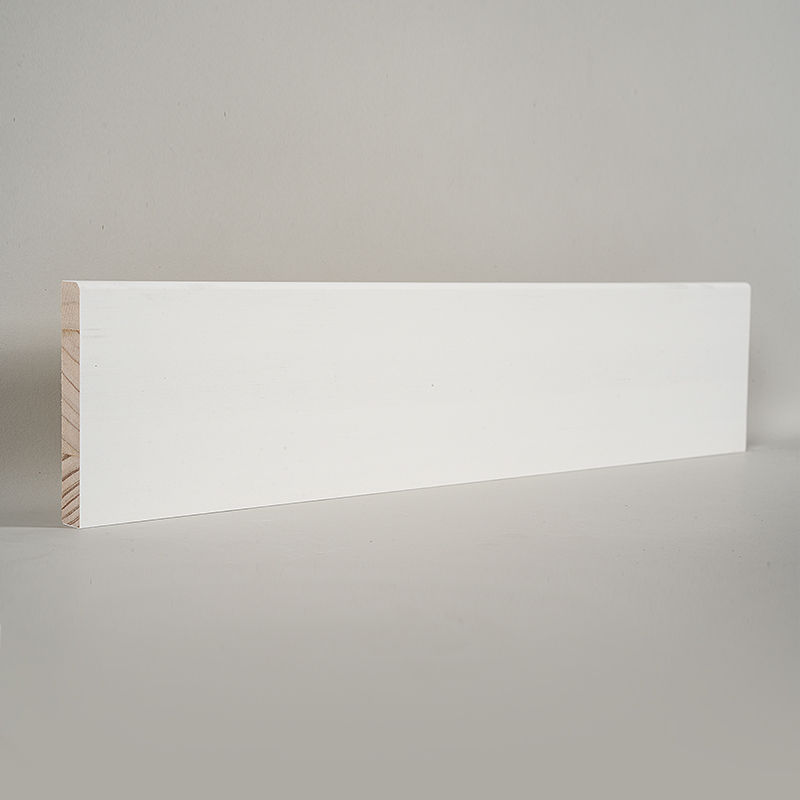 Battiscopa in pino (primerizzato e bianco perla) 1/2' x 3 1/2'