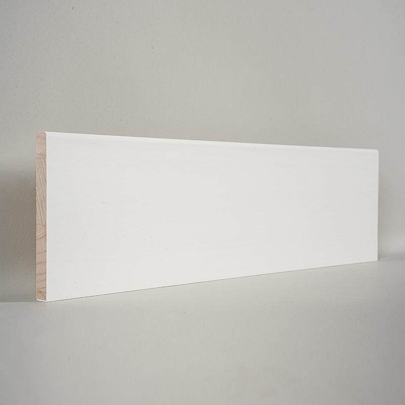 Battiscopa in pino (primerizzato e bianco perla) 1/2' x 4 1/2'