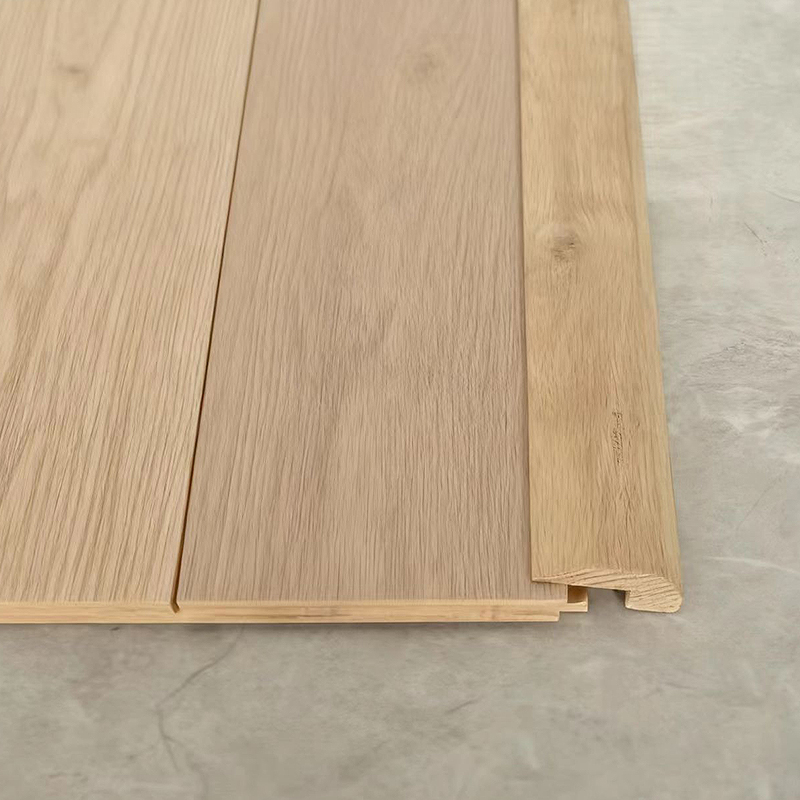Tronchi interi di quercia bianca con modanatura a L (verniciatura non finita) - Rovere colore naturale 3/8'x1 31/32'
