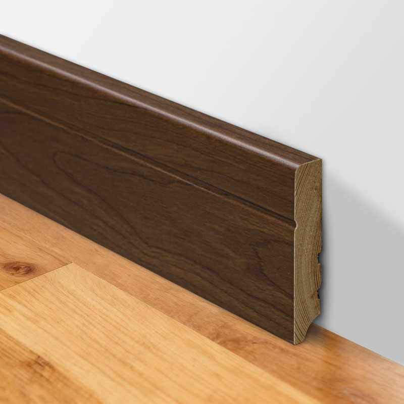 Battiscopa in legno massello (rivestito con impiallacciatura di noce nera + vernice) - Noce nera 3/5' x 3 1/6'
